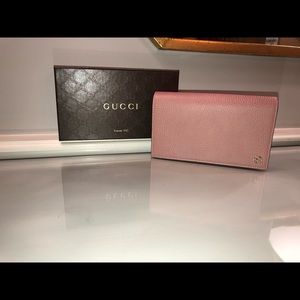 NWT Authentic Gucci leather mini crossbody
